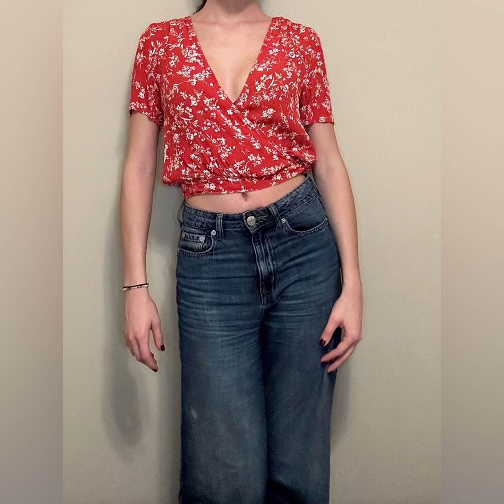 Code X Mode Red Floral Top